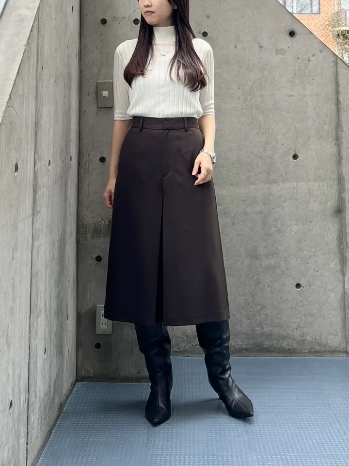 BEIGE， R.A コーディネート画像