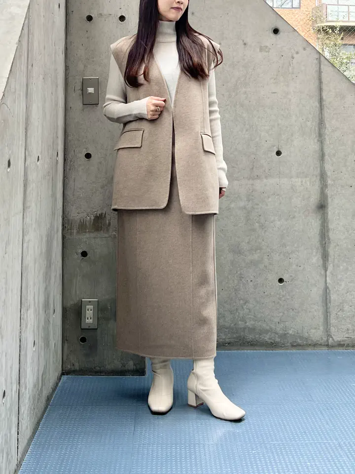 BEIGE， R.A コーディネート画像