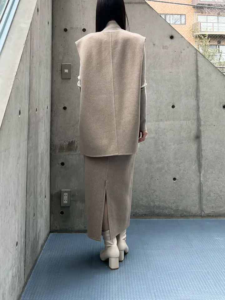 BEIGE， R.A コーディネート画像