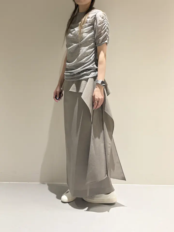 BEIGE， Adachi コーディネート画像