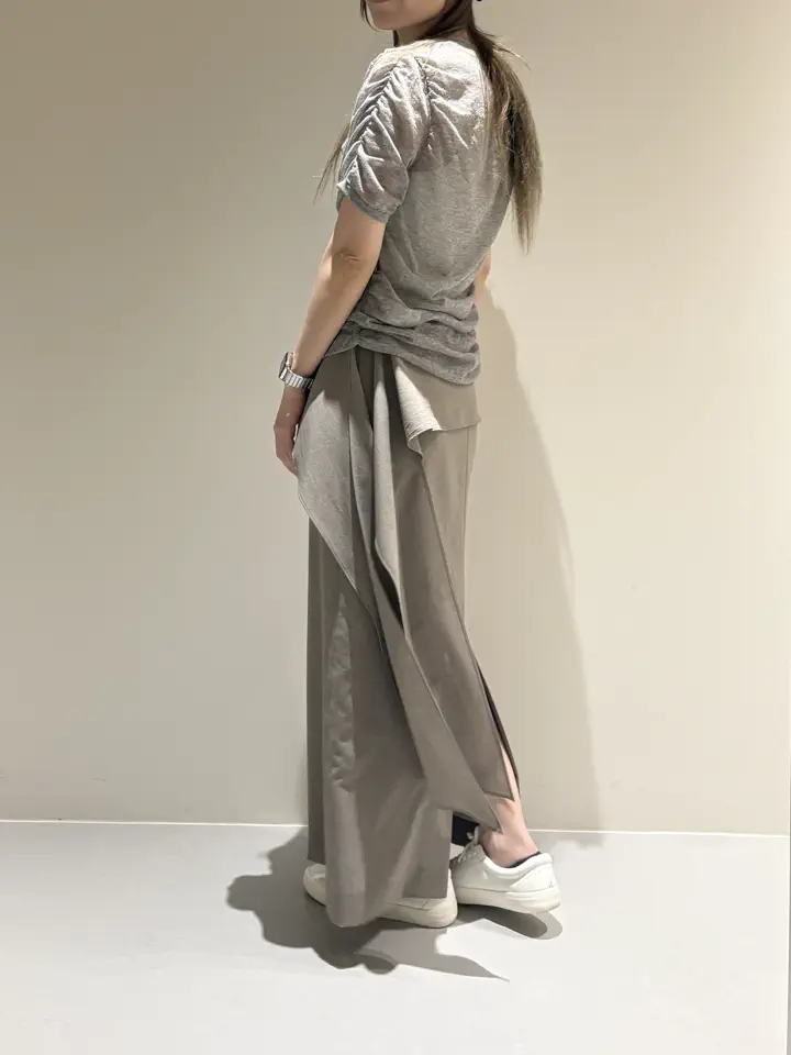 BEIGE， Adachi コーディネート画像