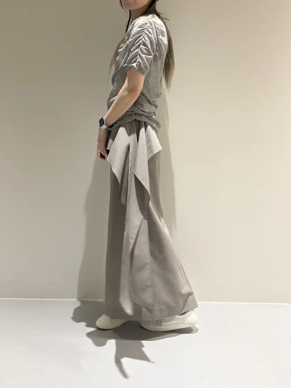 BEIGE， Adachi コーディネート画像