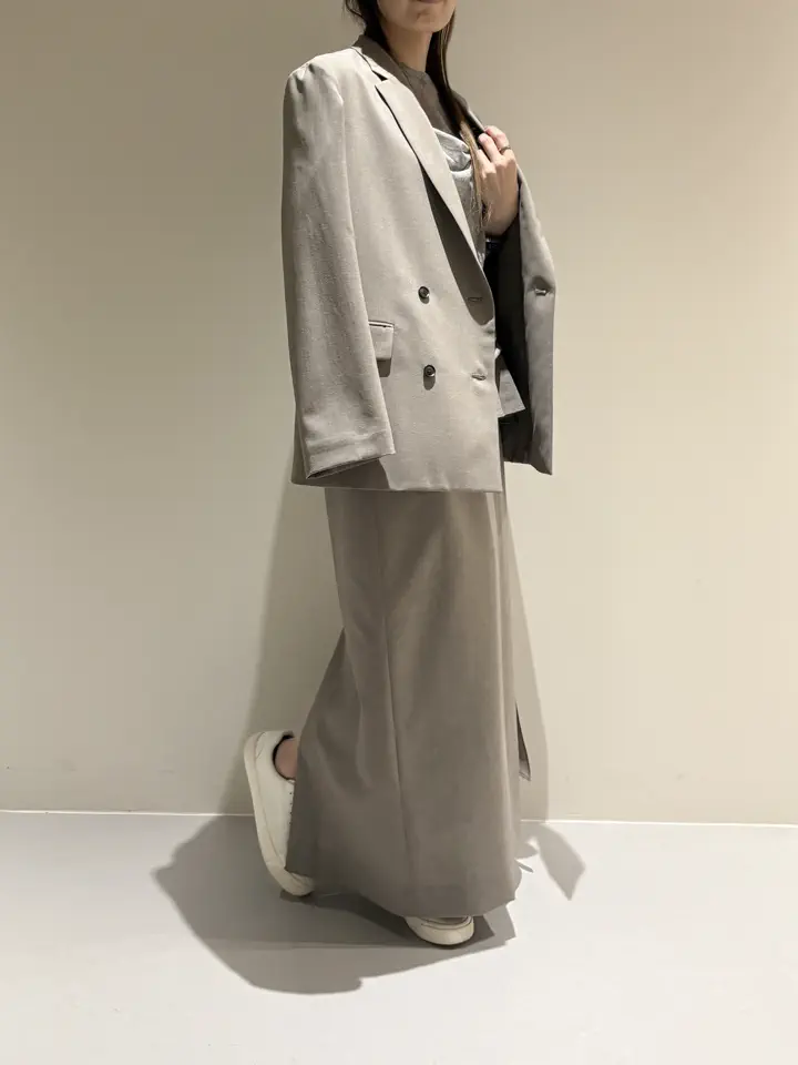 BEIGE， Adachi コーディネート画像