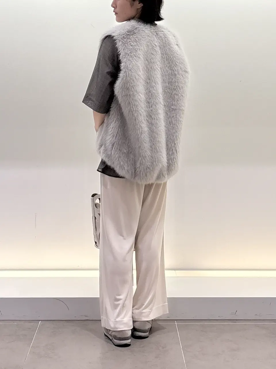 BEIGE， 伊藤 コーディネート画像