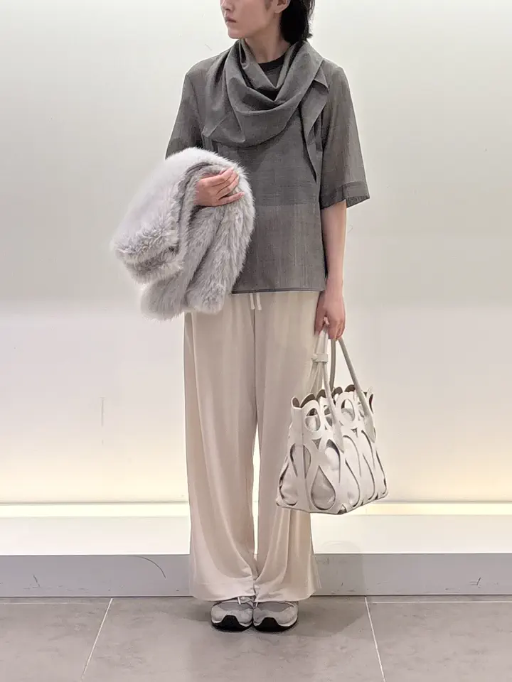 BEIGE， 伊藤 コーディネート画像