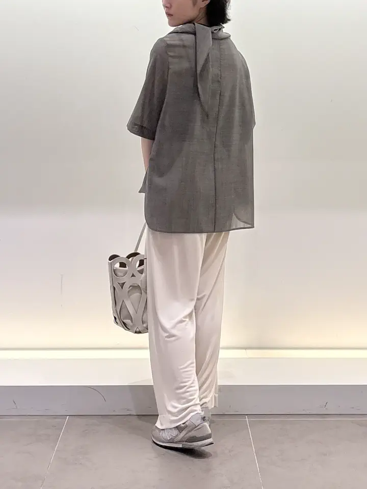 BEIGE， 伊藤 コーディネート画像