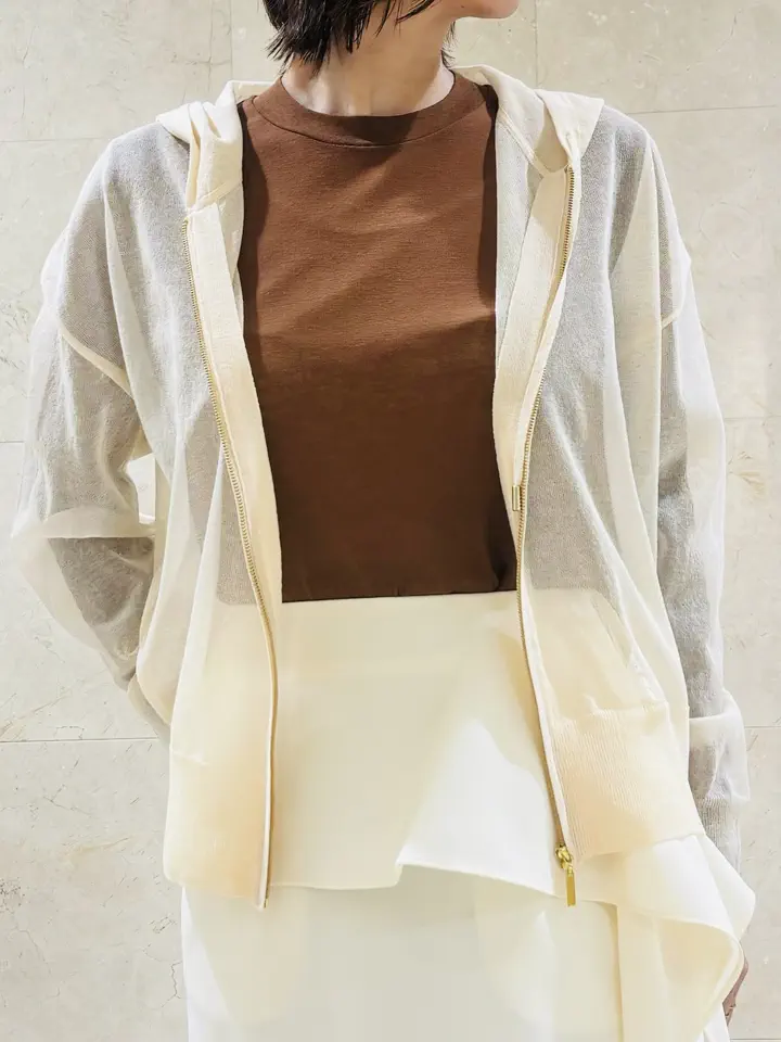 BEIGE， スタッフ コーディネート画像