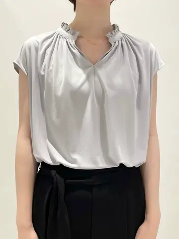 BEIGE， 小泉 コーディネート画像