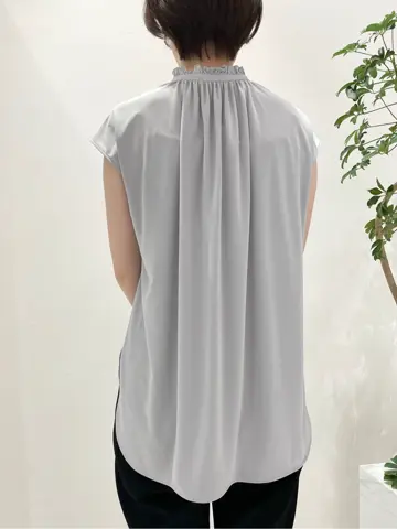 BEIGE， 小泉 コーディネート画像