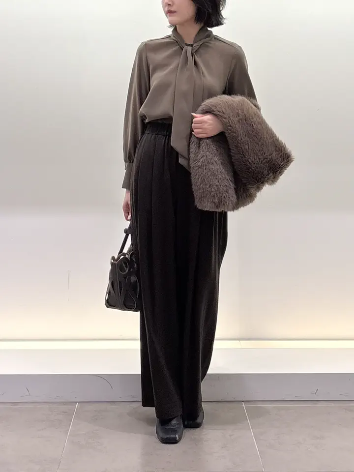 BEIGE， 伊藤 コーディネート画像