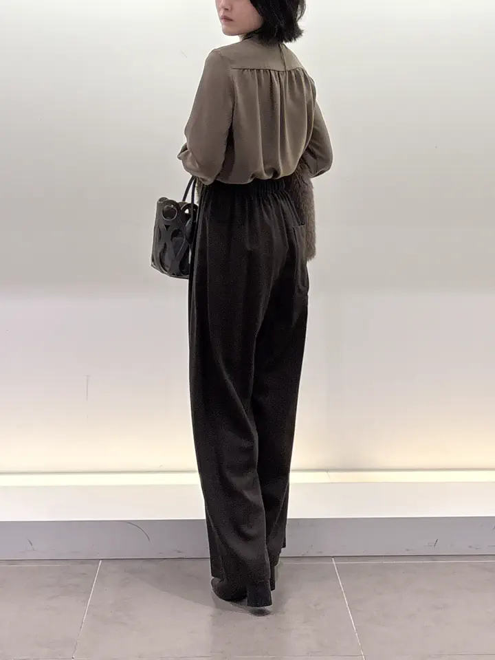 BEIGE， 伊藤 コーディネート画像