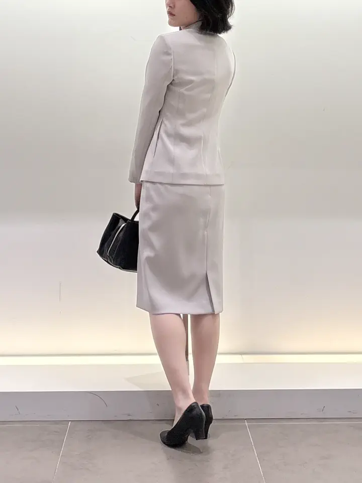 BEIGE， 伊藤 コーディネート画像
