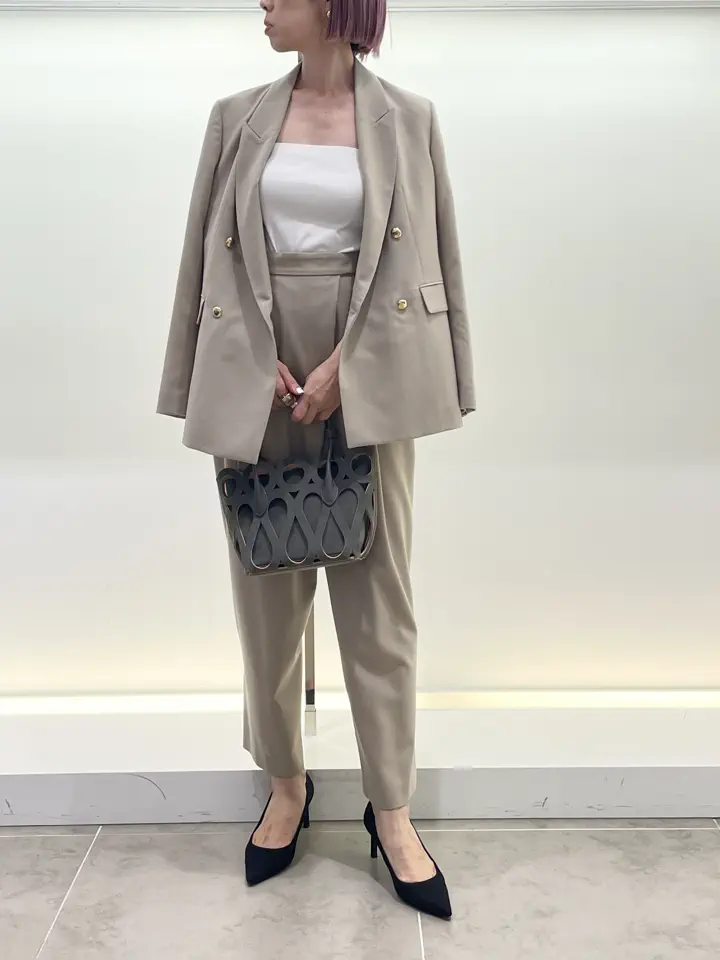 BEIGE， 柴田 コーディネート画像