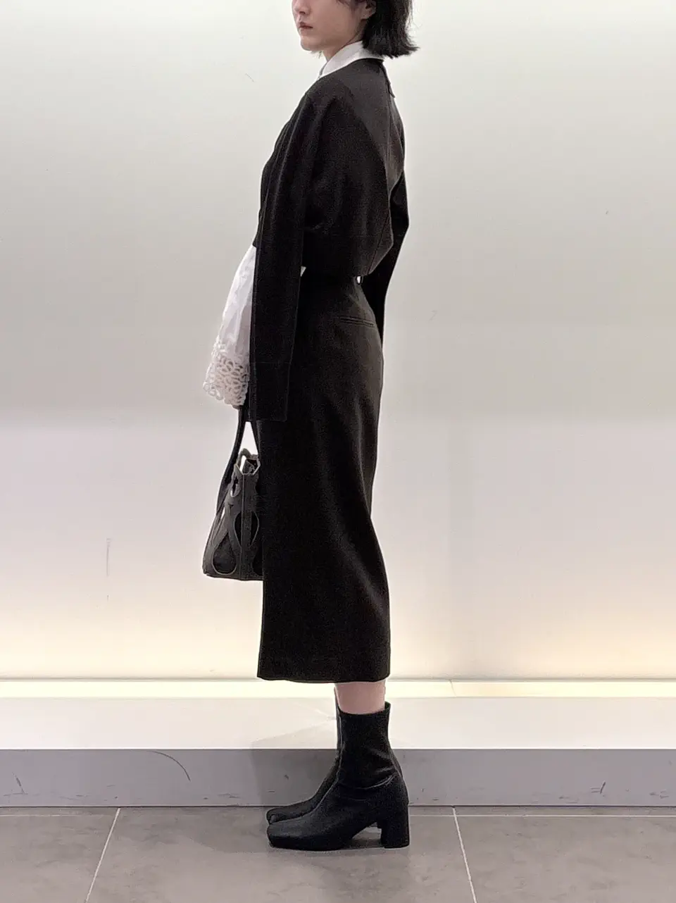 BEIGE， 伊藤 コーディネート画像