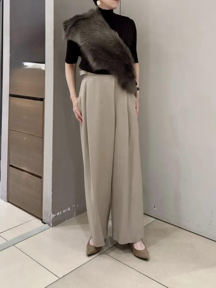 BEIGE， staff♬ コーディネート画像