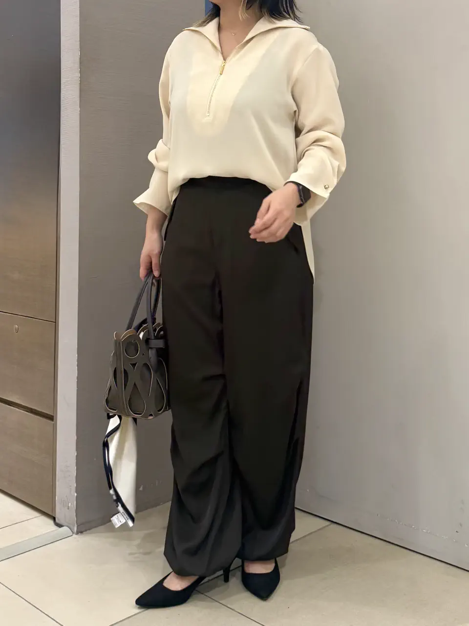 BEIGE， 山﨑 コーディネート画像