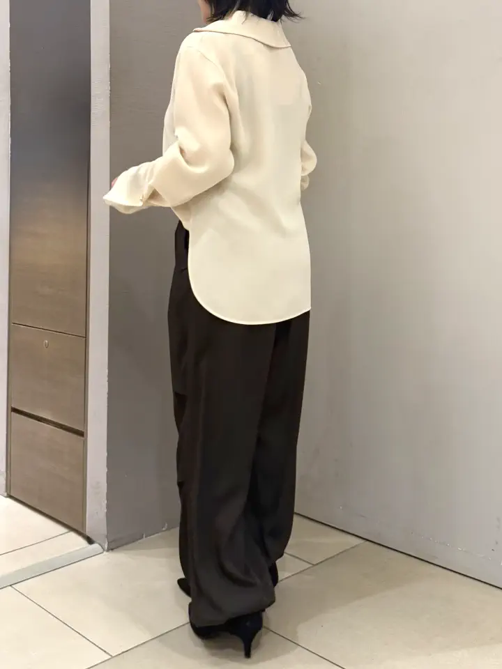 BEIGE， 山﨑 コーディネート画像