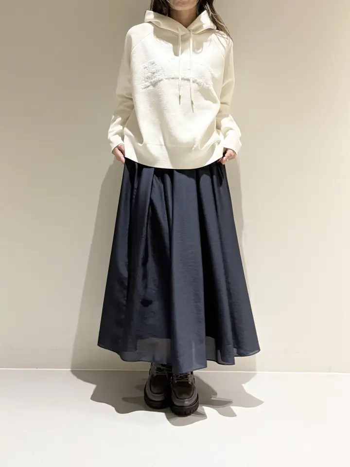 BEIGE， Adachi コーディネート画像