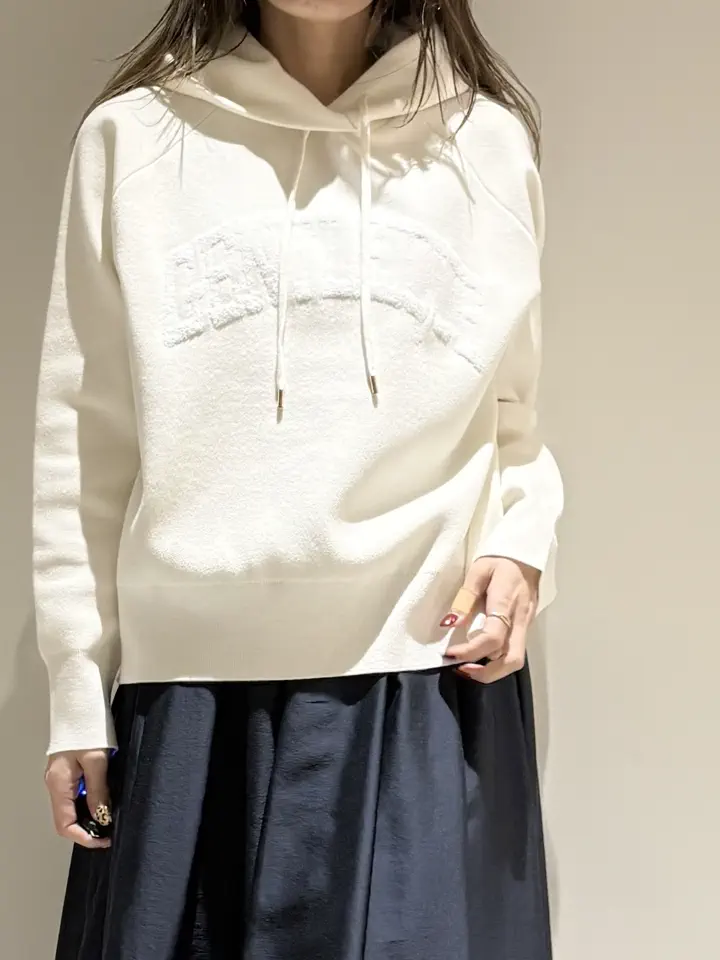 BEIGE， Adachi コーディネート画像