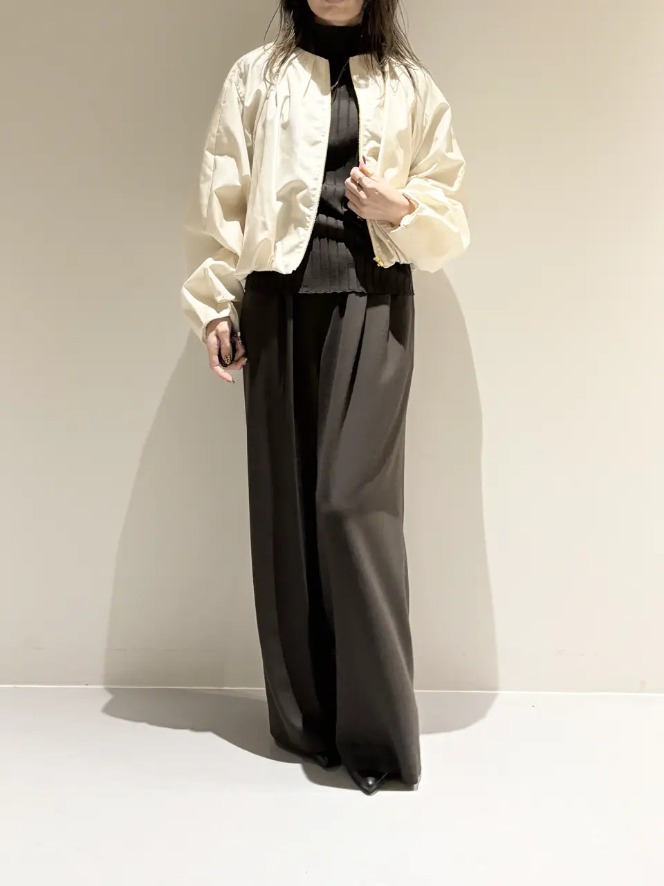 BEIGE， Adachi コーディネート画像
