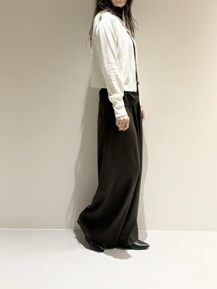 BEIGE， Adachi コーディネート画像