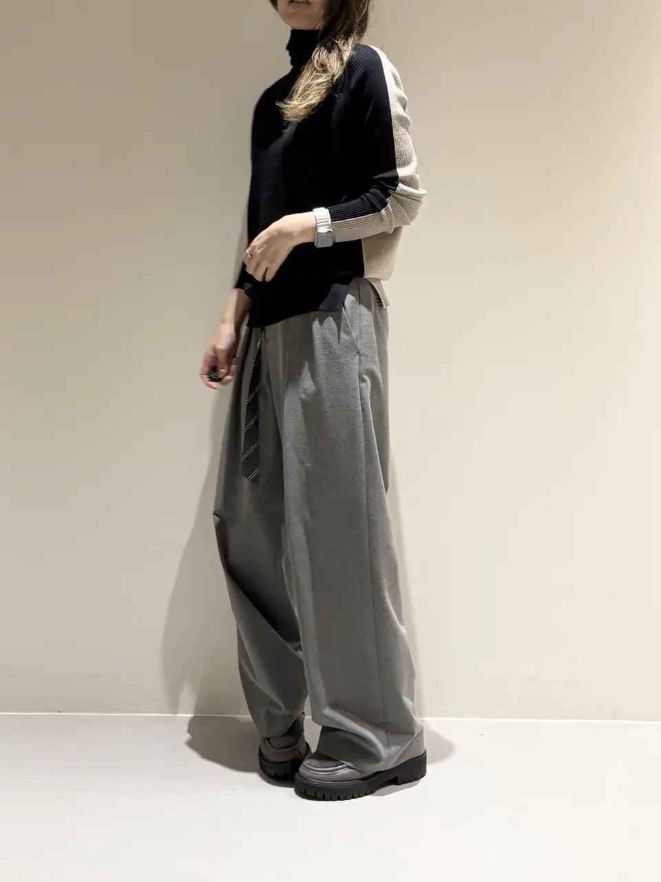 BEIGE， Adachi コーディネート画像