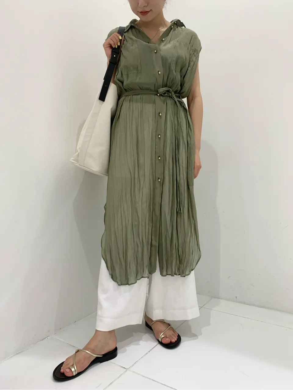 BEIGE， アライ コーディネート画像