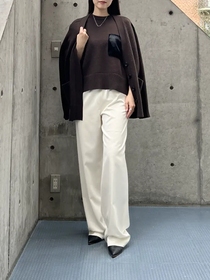 BEIGE， R.A コーディネート画像