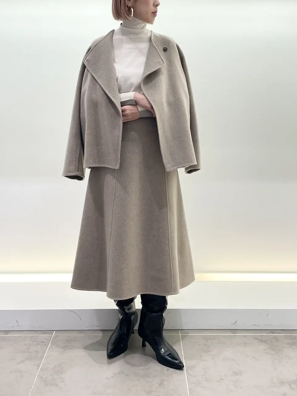 BEIGE， 柴田 コーディネート画像