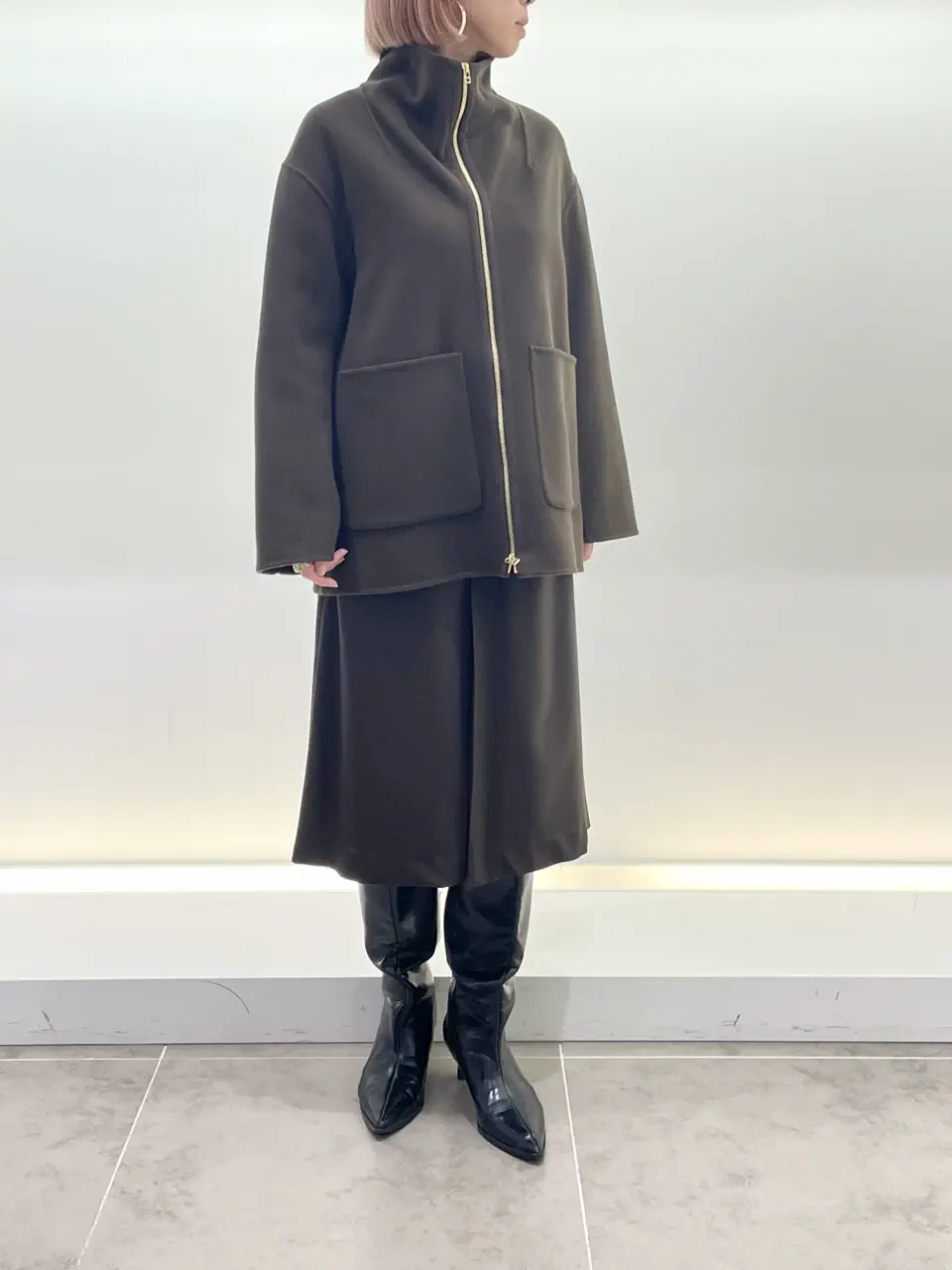 BEIGE， 柴田 コーディネート画像