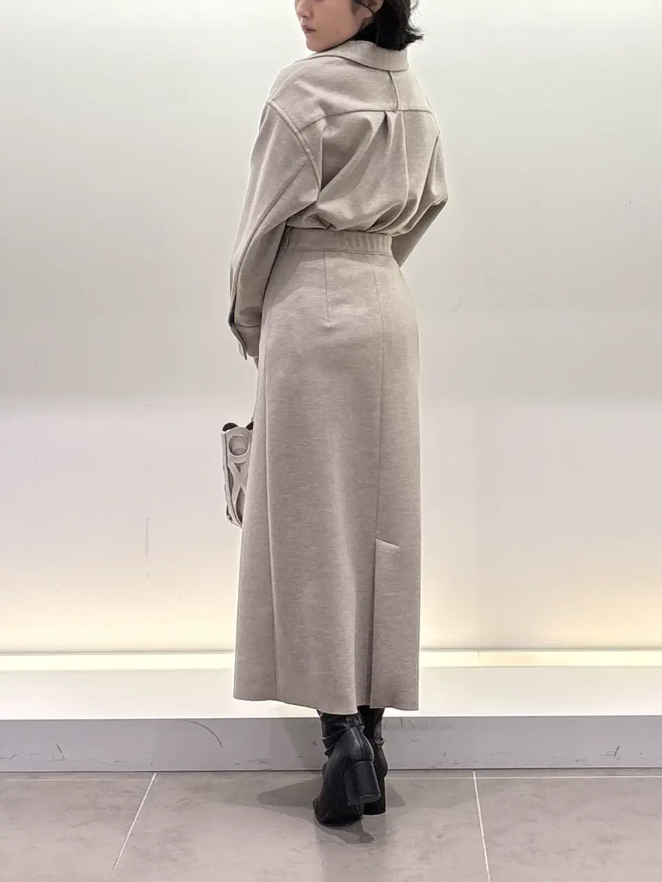 BEIGE， 伊藤 コーディネート画像