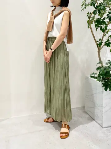 BEIGE， R.A コーディネート画像