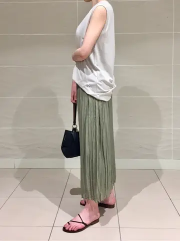 BEIGE， スタッフ コーディネート画像