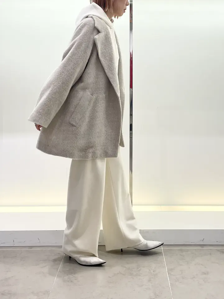 BEIGE， 柴田 コーディネート画像