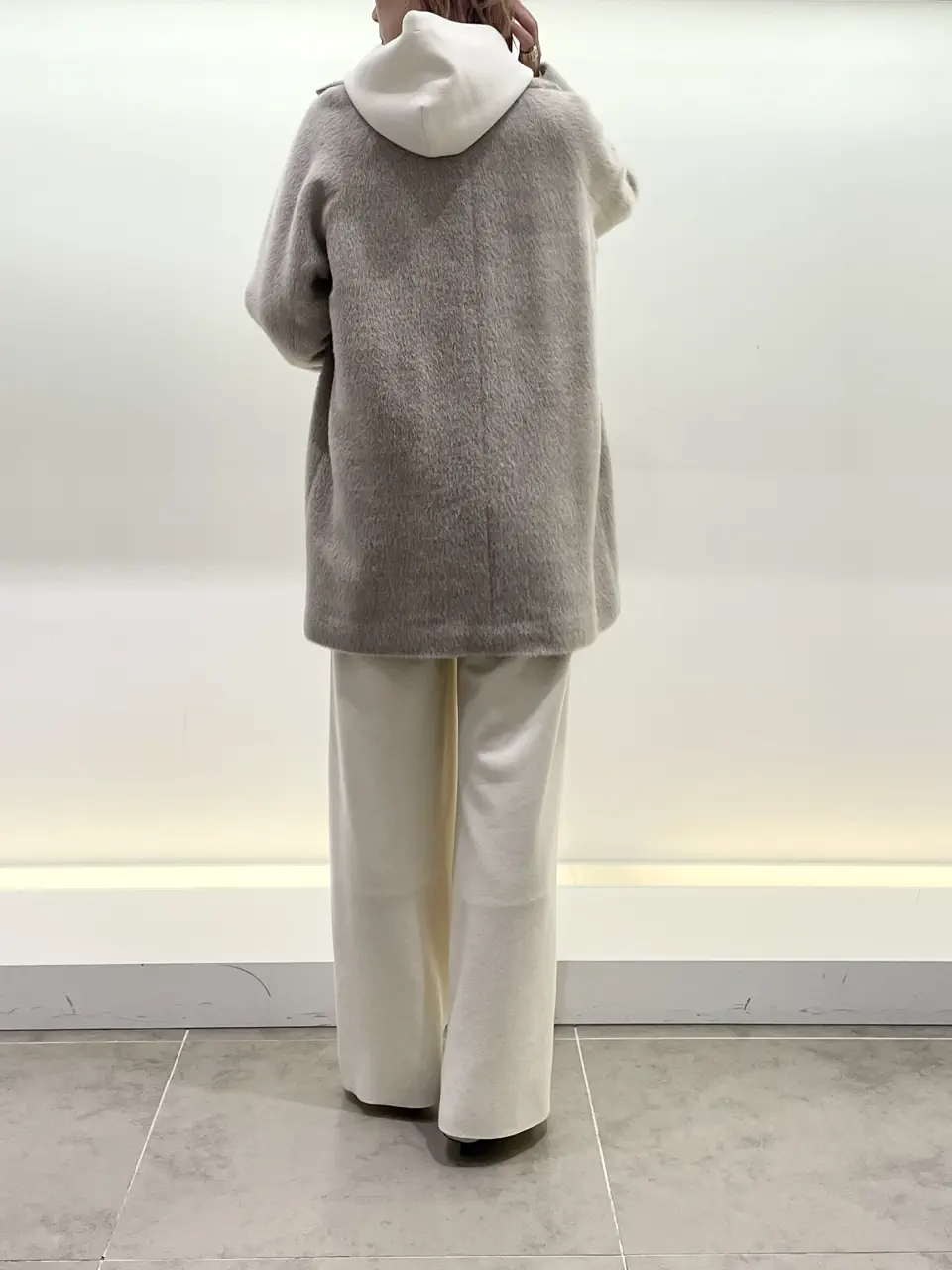 BEIGE， 柴田 コーディネート画像