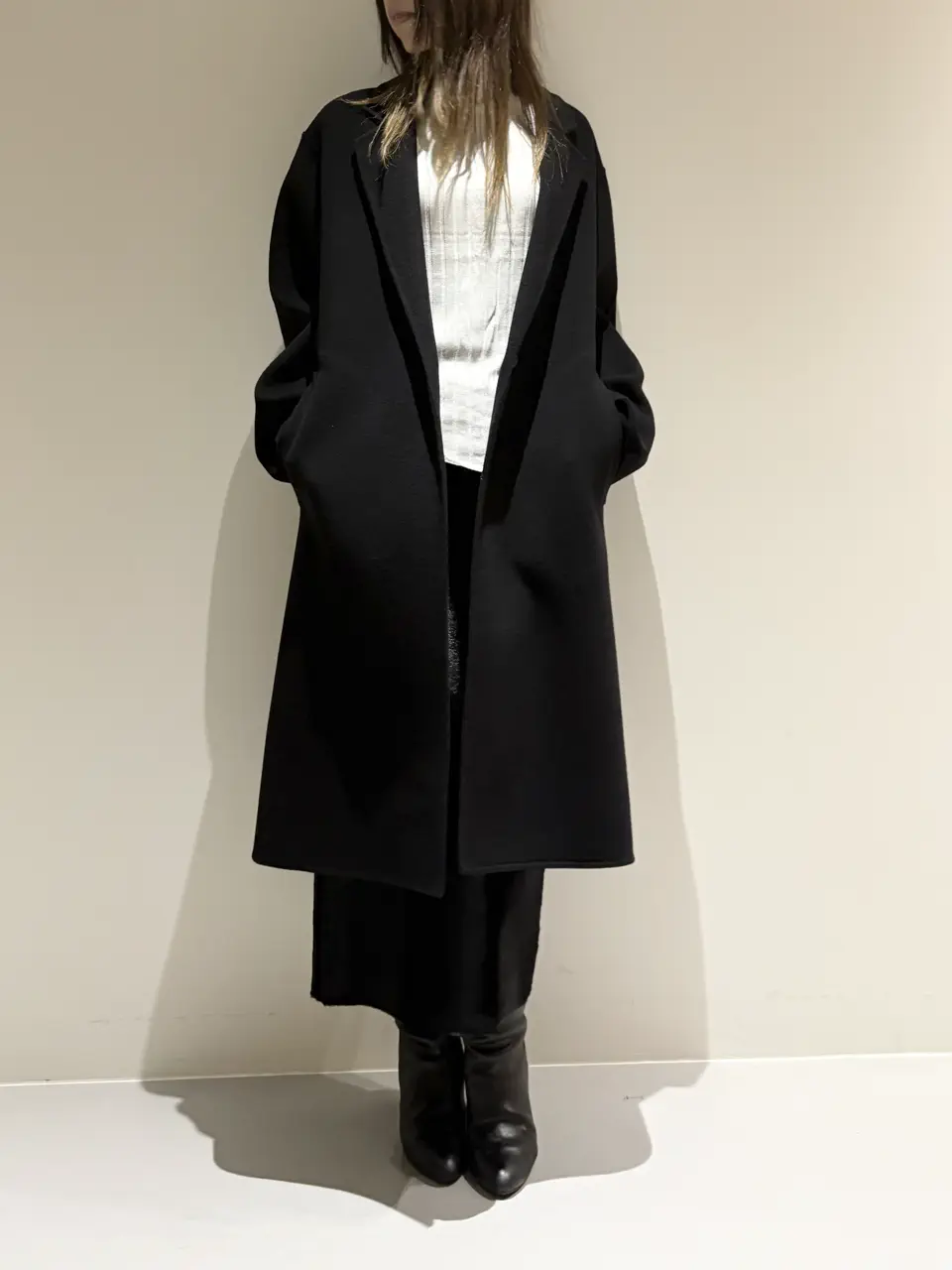  Adachi コーディネート画像