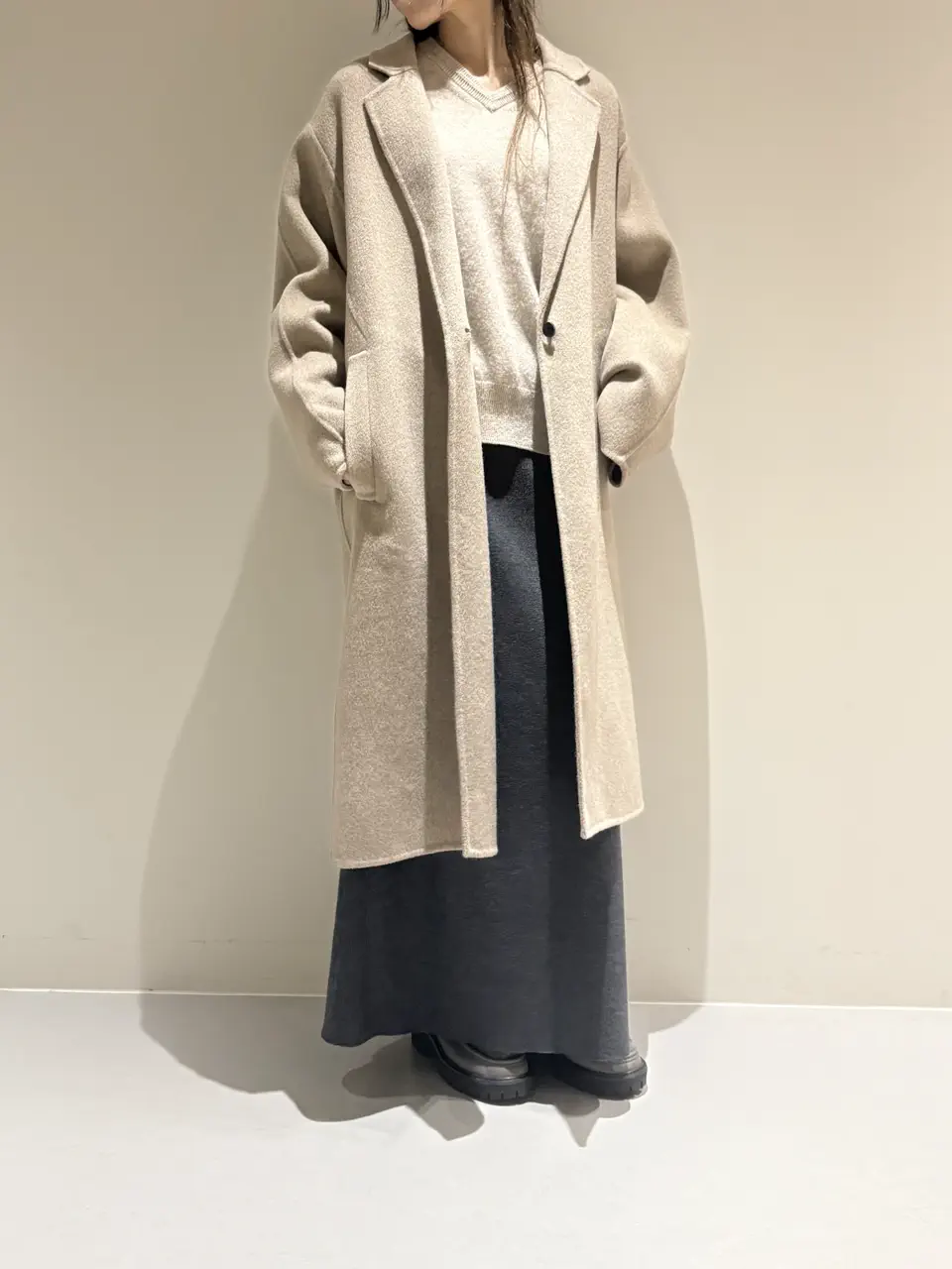  Adachi コーディネート画像