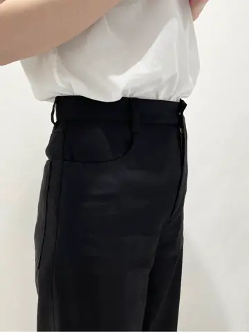 BEIGE， 小泉 コーディネート画像