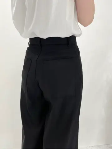 BEIGE， 小泉 コーディネート画像