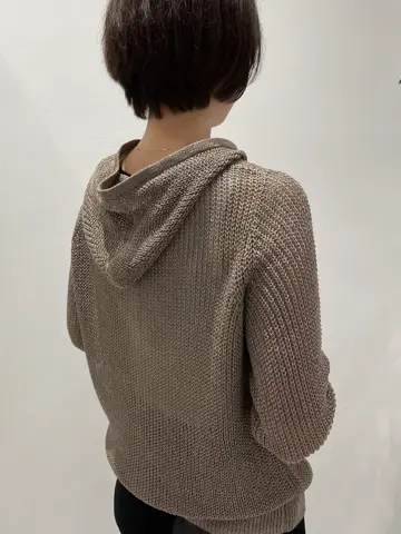 BEIGE， 小泉 コーディネート画像