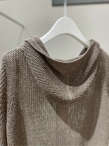 BEIGE， 小泉 コーディネート画像