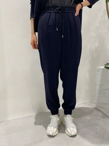 BEIGE， R.A コーディネート画像