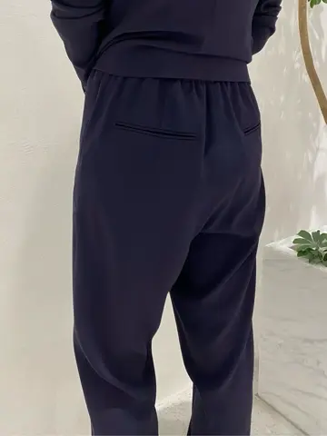 BEIGE， R.A コーディネート画像