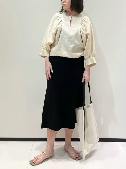 BEIGE， 藤木 コーディネート画像