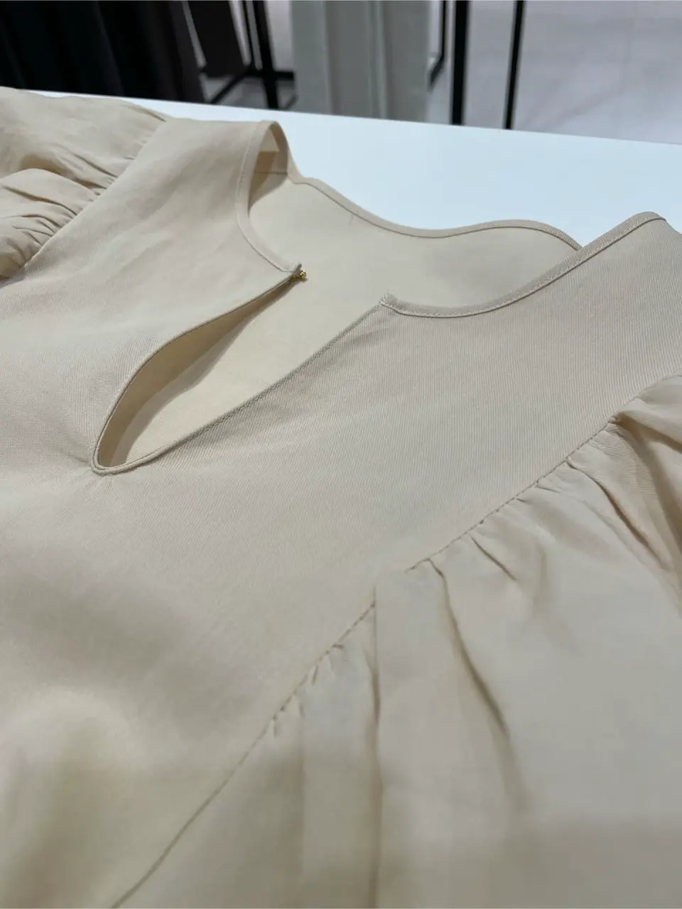 BEIGE， 藤木 コーディネート画像