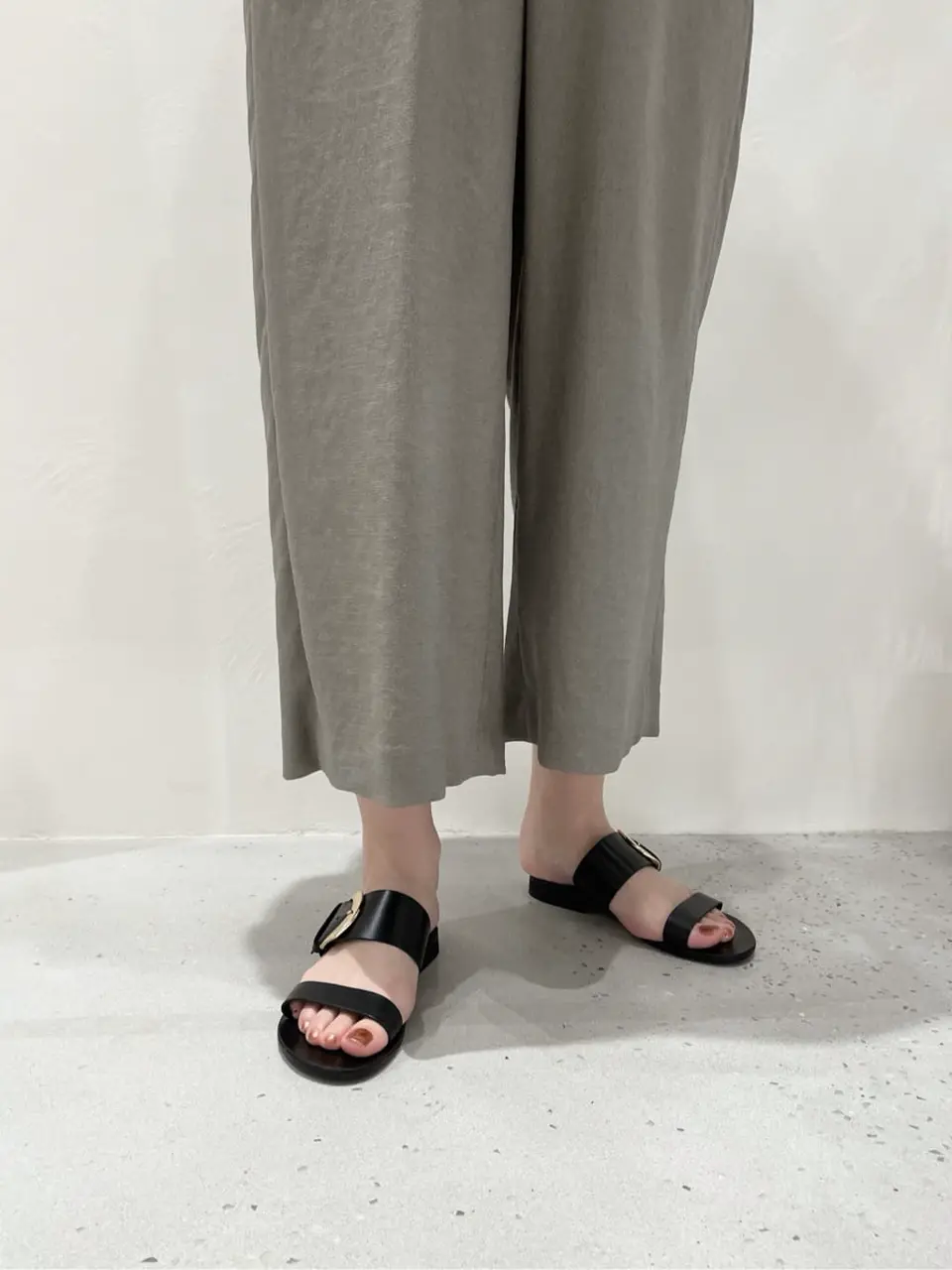 BEIGE， 小泉 コーディネート画像