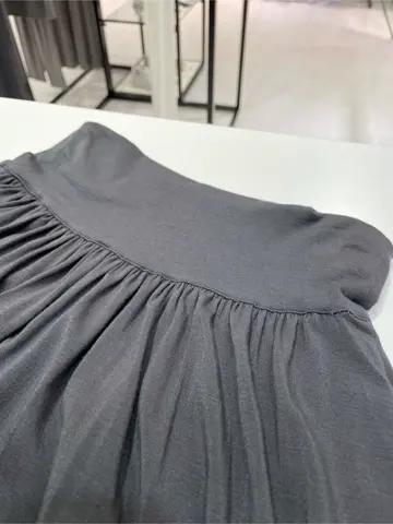 BEIGE， 藤木 コーディネート画像