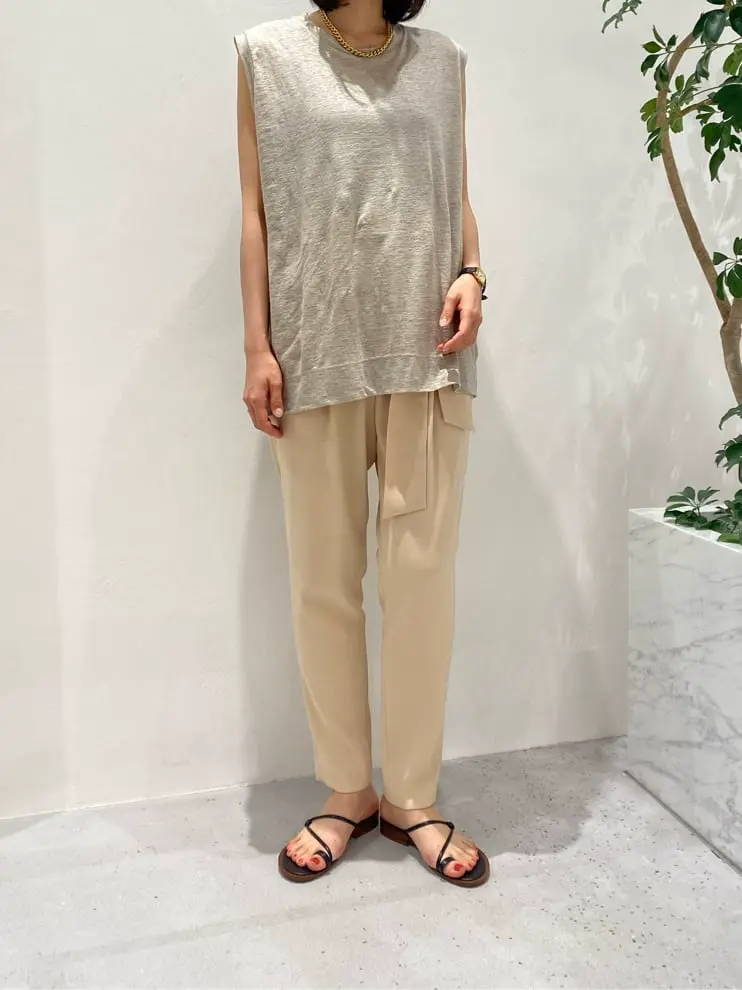 BEIGE， R.A コーディネート画像