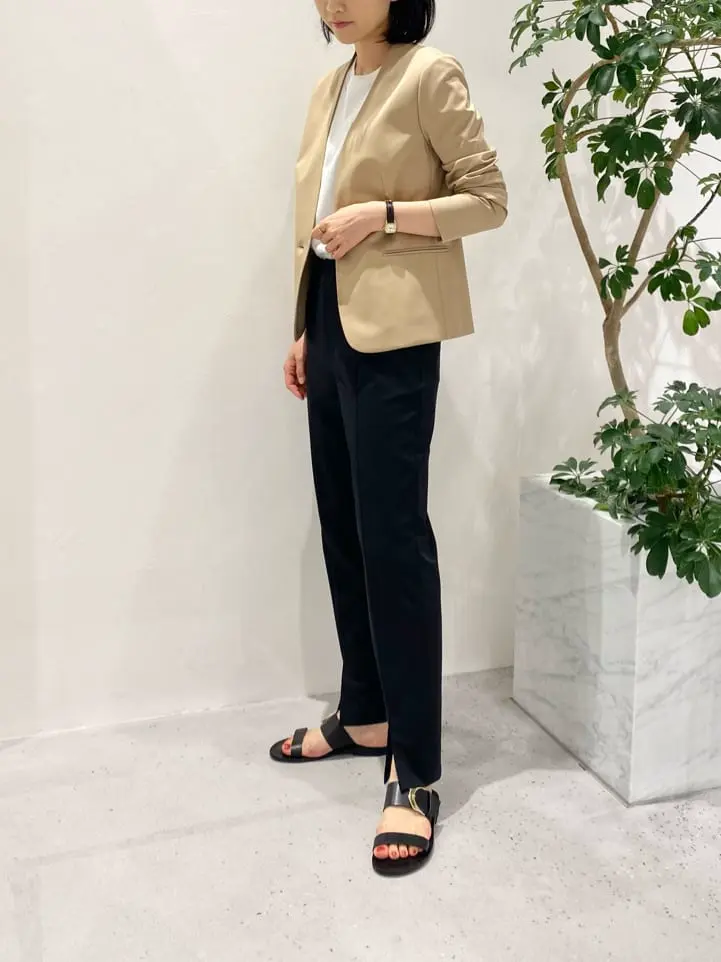 BEIGE， R.A コーディネート画像