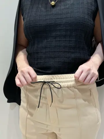 BEIGE， 藤木 コーディネート画像